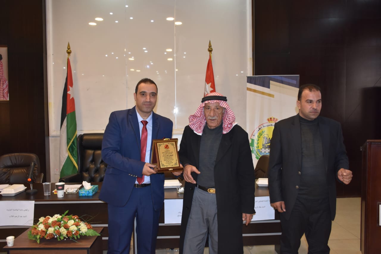  جامعة الزرقاء - جامعة الزرقاء تشارك في مؤتمر البيئة للتنمية المستدامة في لواء الهاشمية