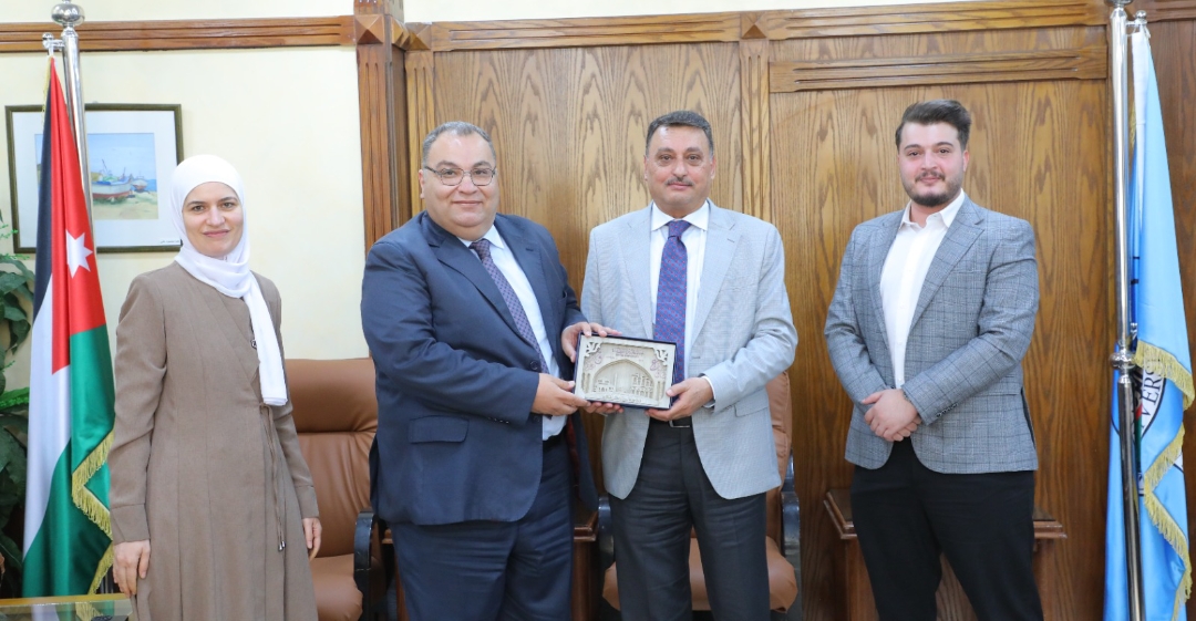 جامعة الزرقاء توقع اتفاقية تعاون مع شركة بيلا للصناعات الدوائية